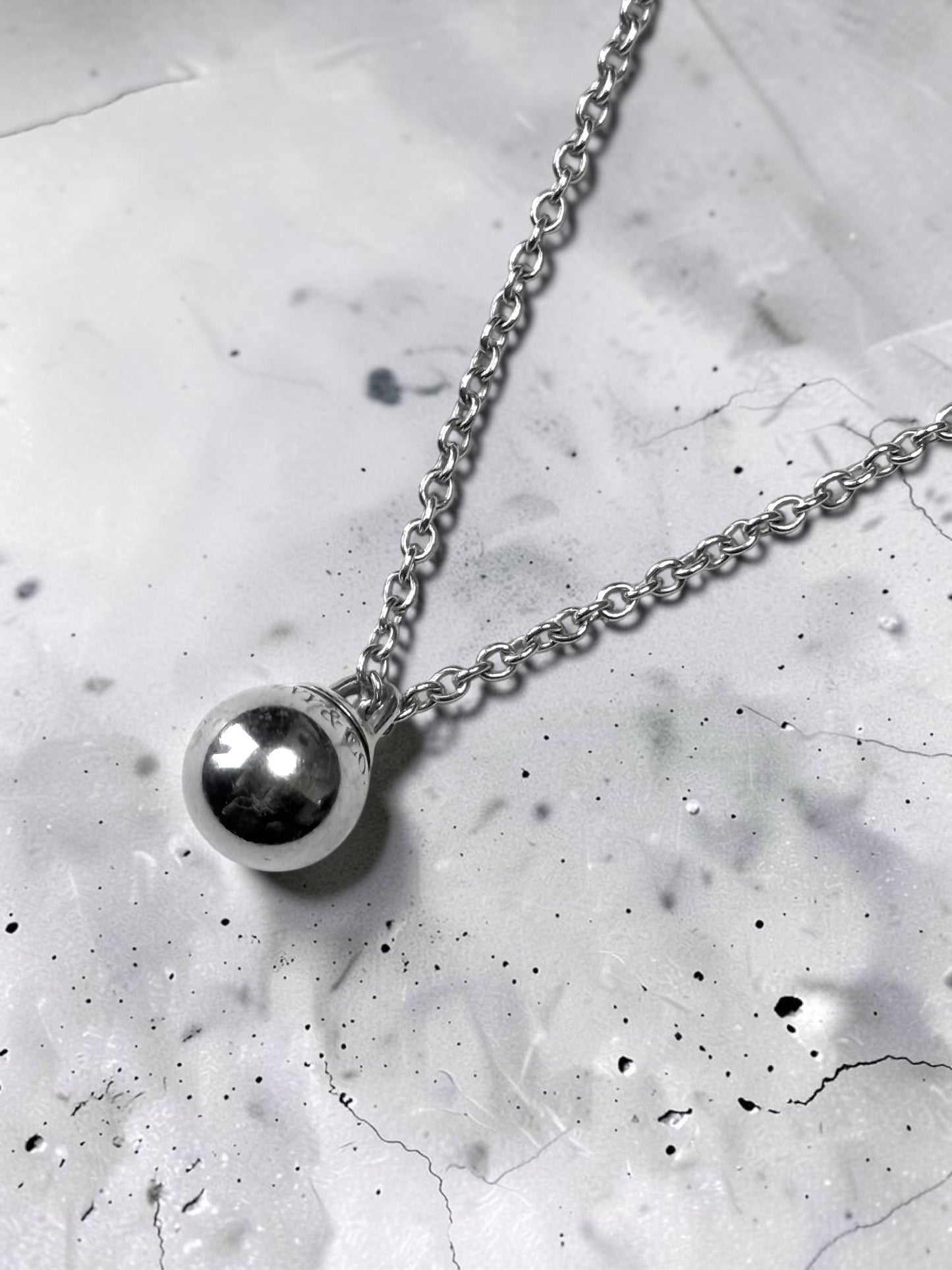 Rare Find Tiffany & Co Hardwear 8mm Ball Pendant Necklace 925 Silver 18 -20"