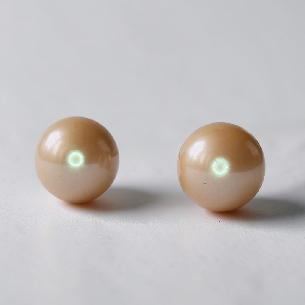 Cultured Pearl 14ct Gold Studs 7.8mm