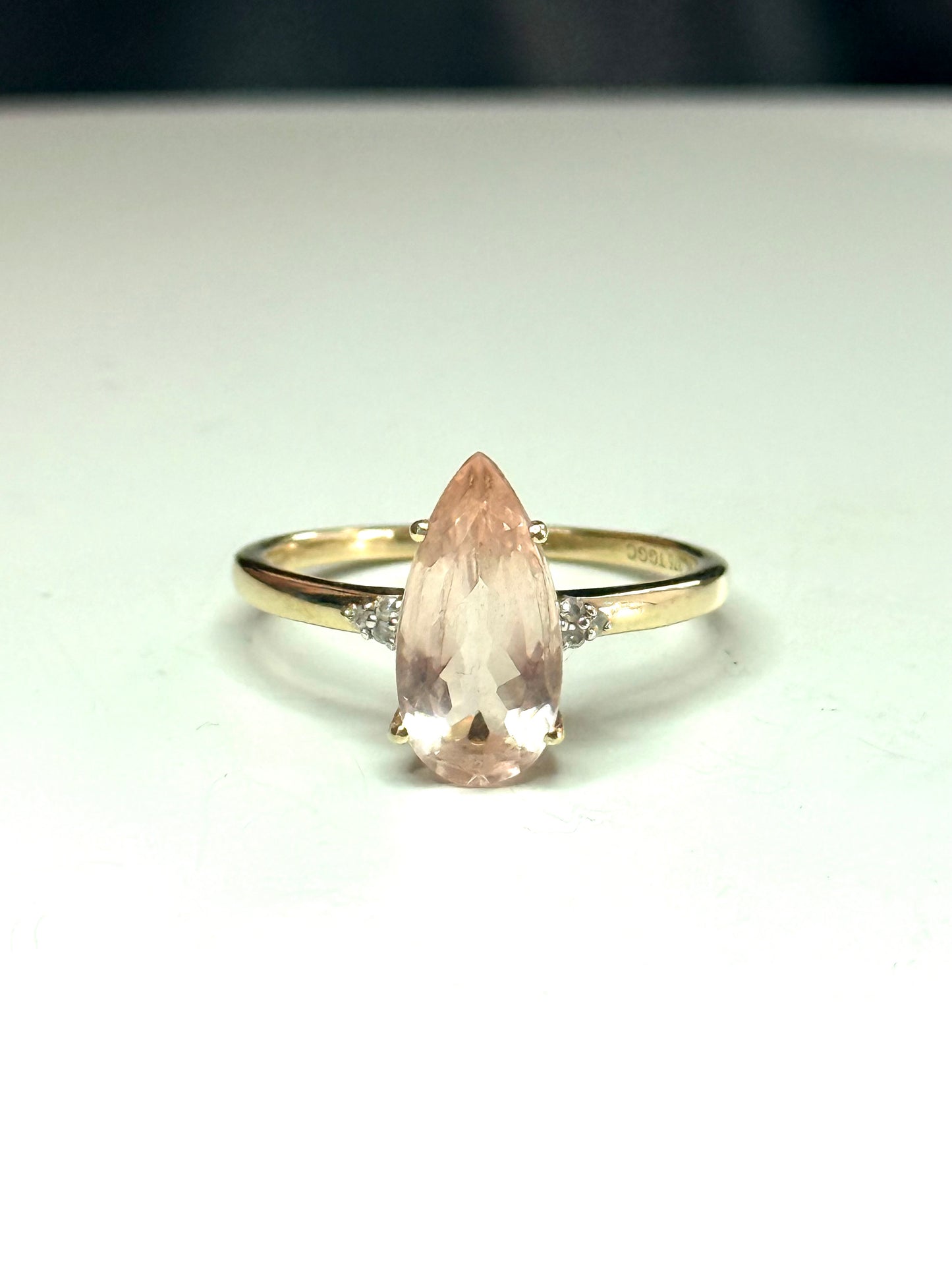 Stunning 3.47ct Morganite & Diamond 9k Gold Cocktail Ring