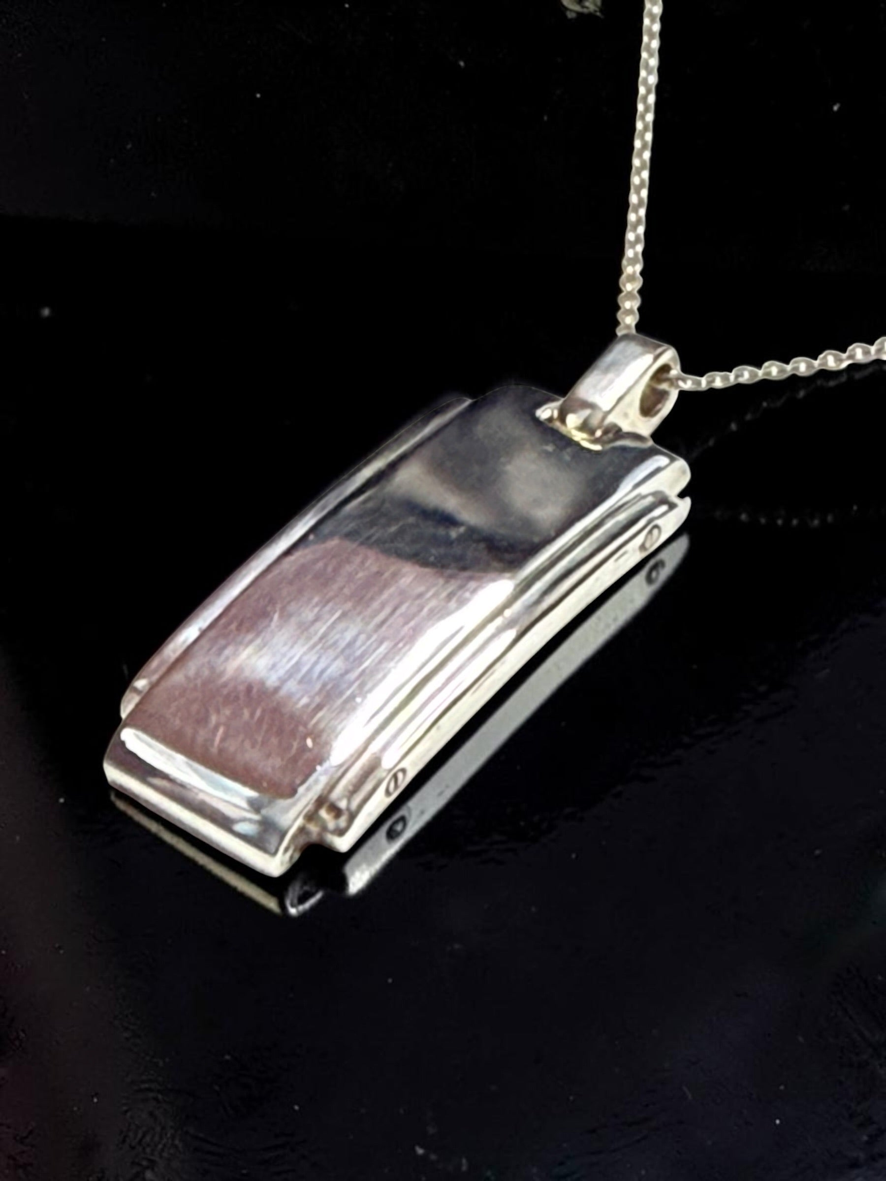 Vintage Tiffany & Co Unisex Metropolis Silver Pendant & Chain