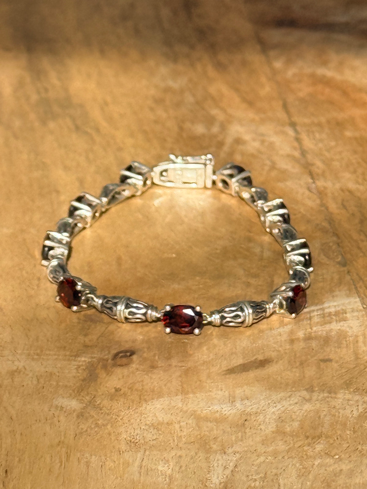 Millennial Tennis Style  925 Silver 5.5ct Garnet Bracelet Size 7 1/2" Hallmarked