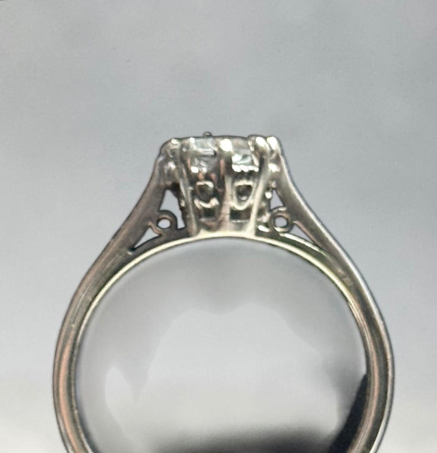 Vintage 0.66ct Aquamarine Solitaire 9k White Gold Ring Size M 1/2