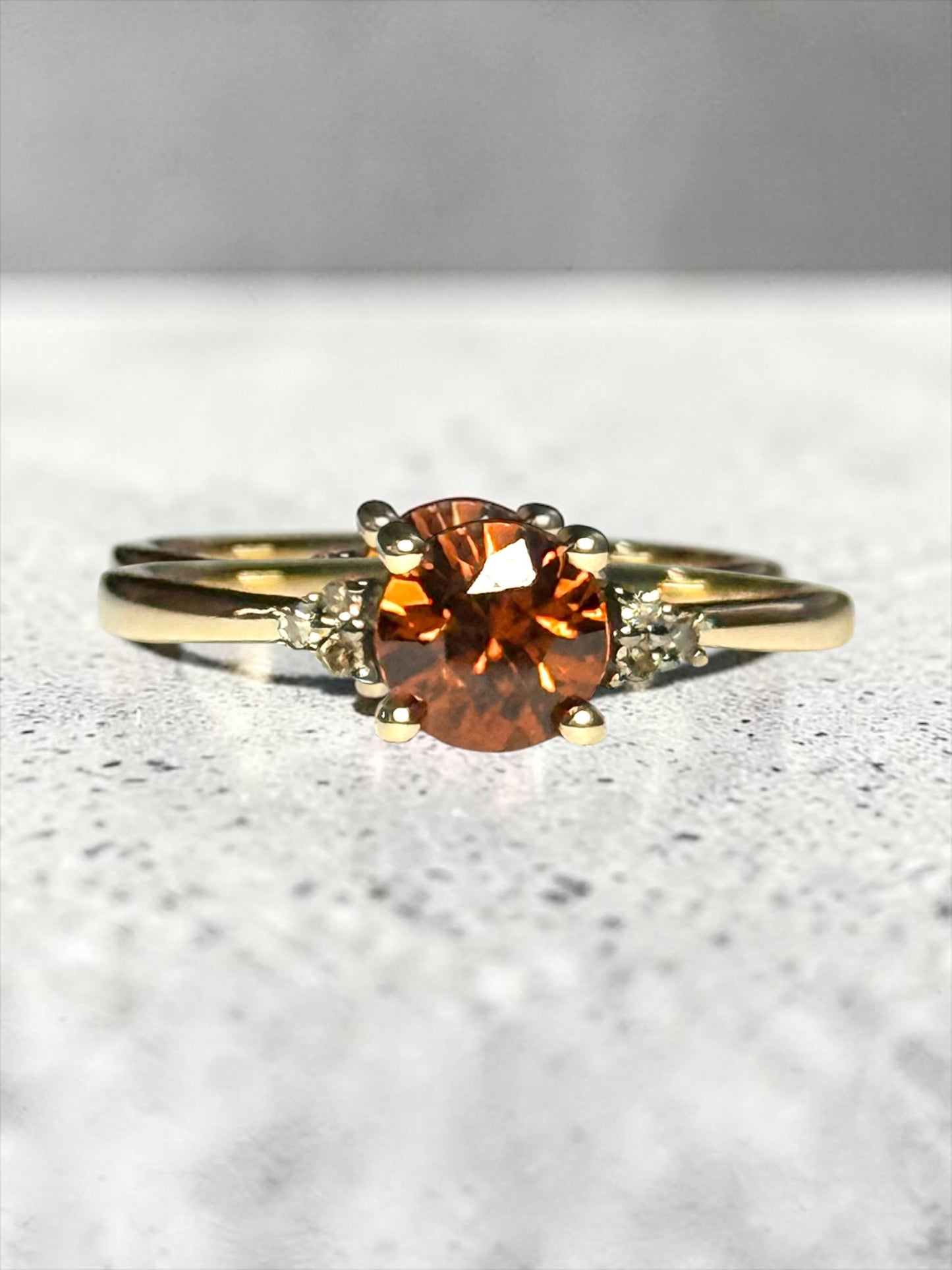 Unusual Cognac Zircon & Champagne Diamond 10k Gold Ring Size J 1/2