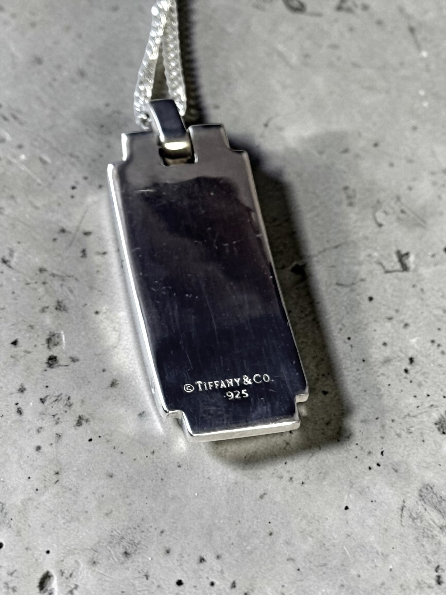 Vintage Tiffany & Co Unisex Metropolis Silver Pendant & 20" Chain