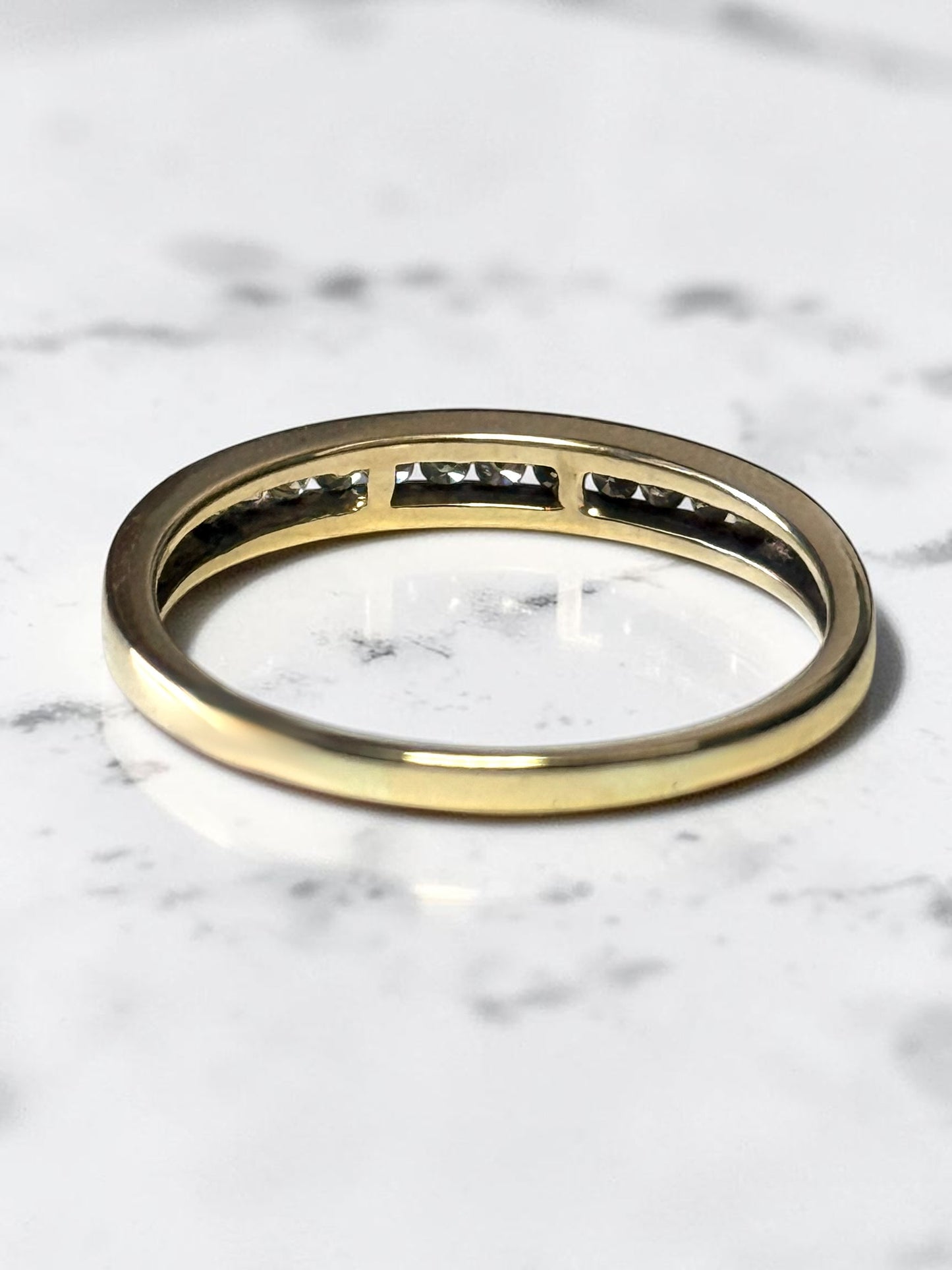 Vintage 0.36ct Channel Set Diamond 9ct Gold Ring