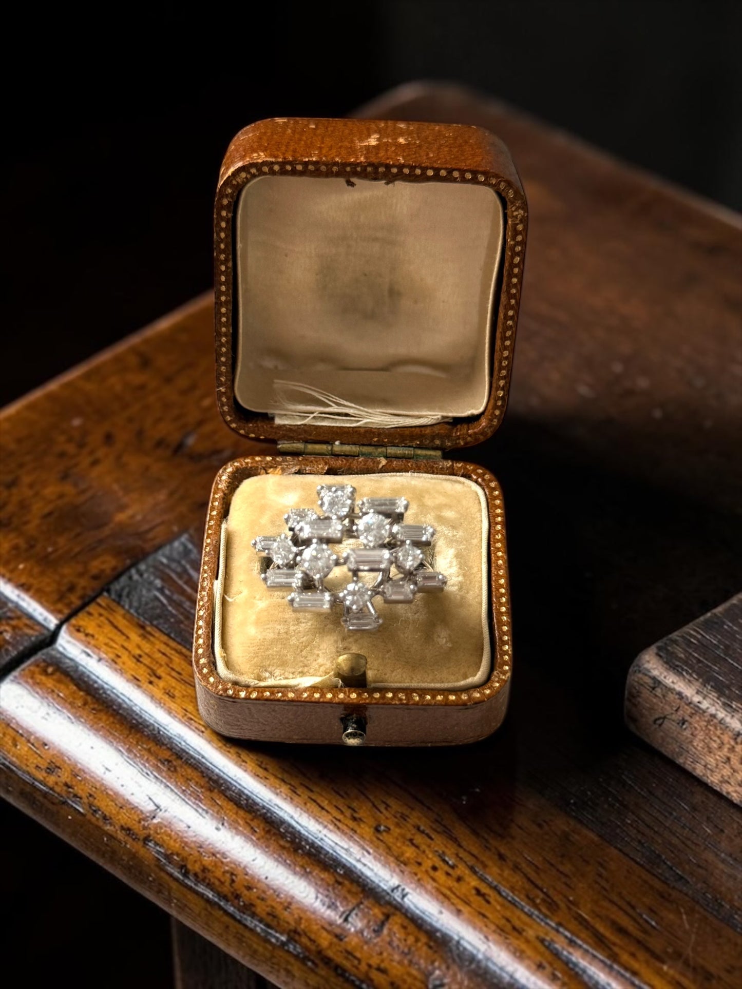 Vintage 18k White Gold Multi Diamond 2.2ct Ring