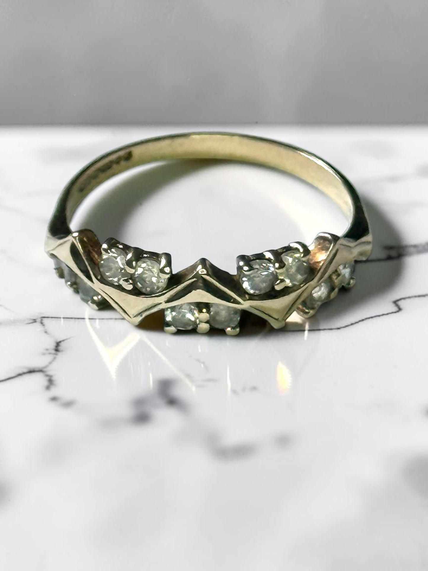 Vintage 1989 Unusual Design CZ 0.3ct 9k Gold Ring Size P