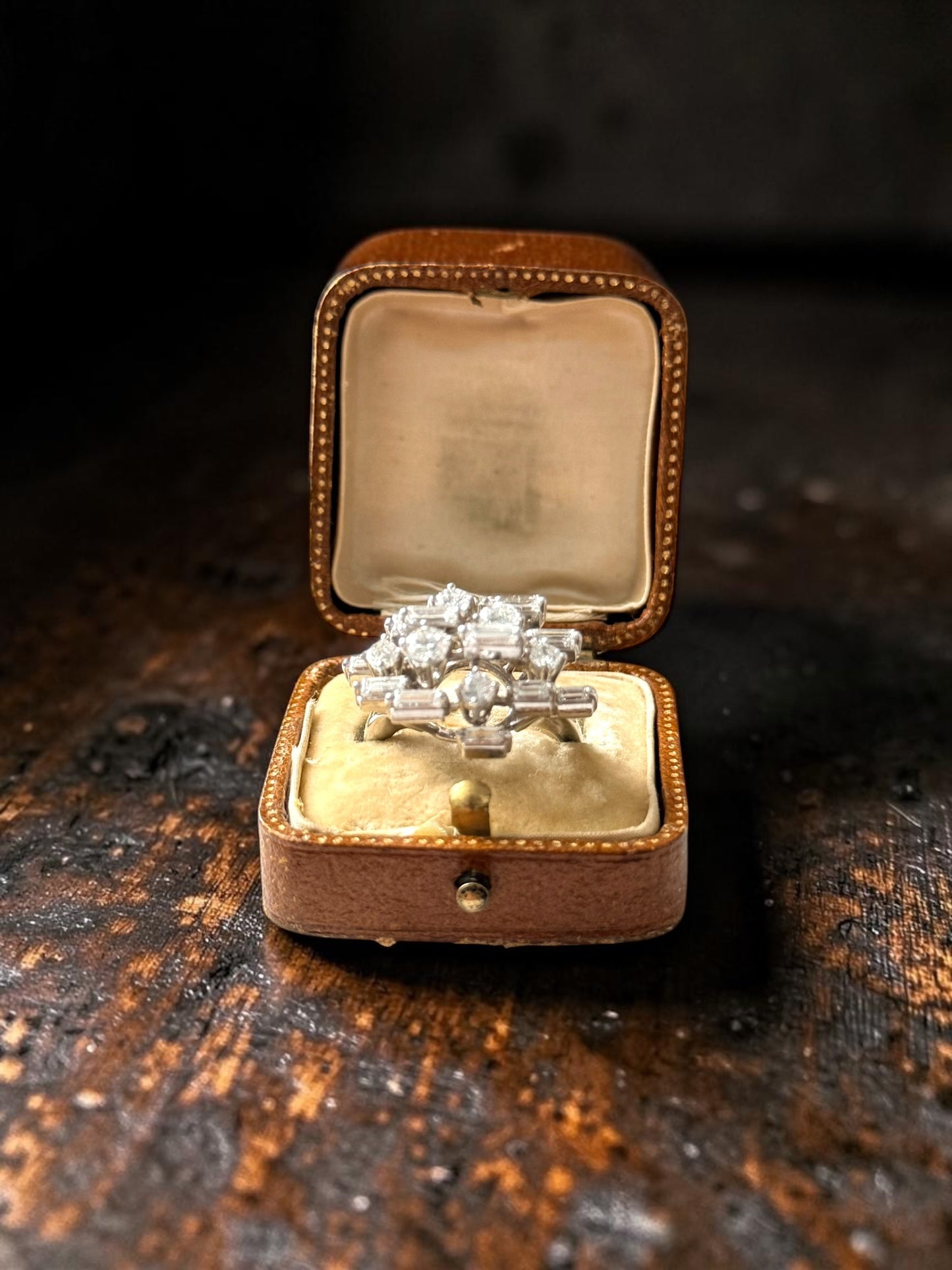 Vintage 18k White Gold Multi Diamond 2.2ct Ring