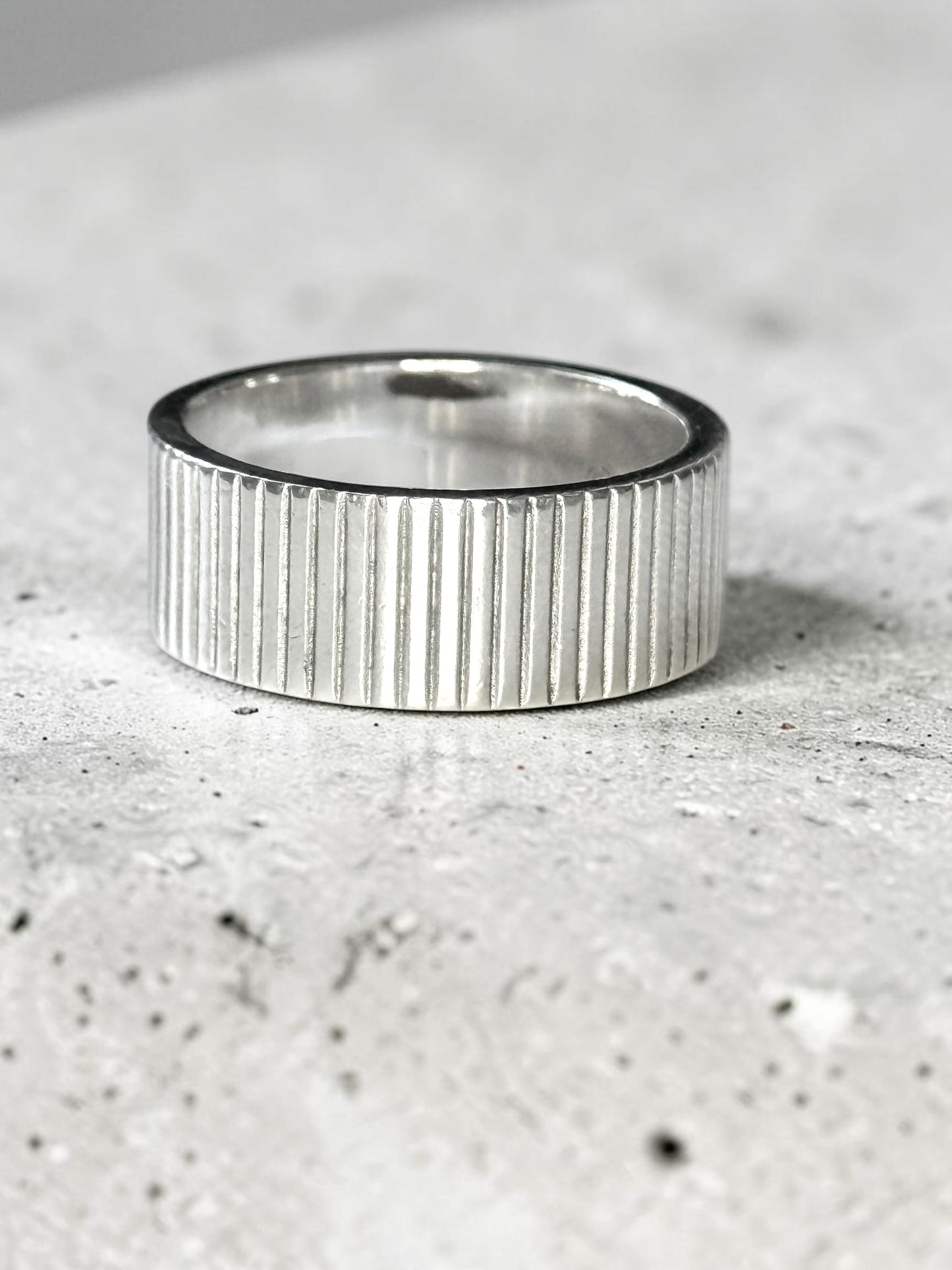 Rare Vintage Unisex Tiffany & Co Coin Edge Silver Ring Size P 1/2