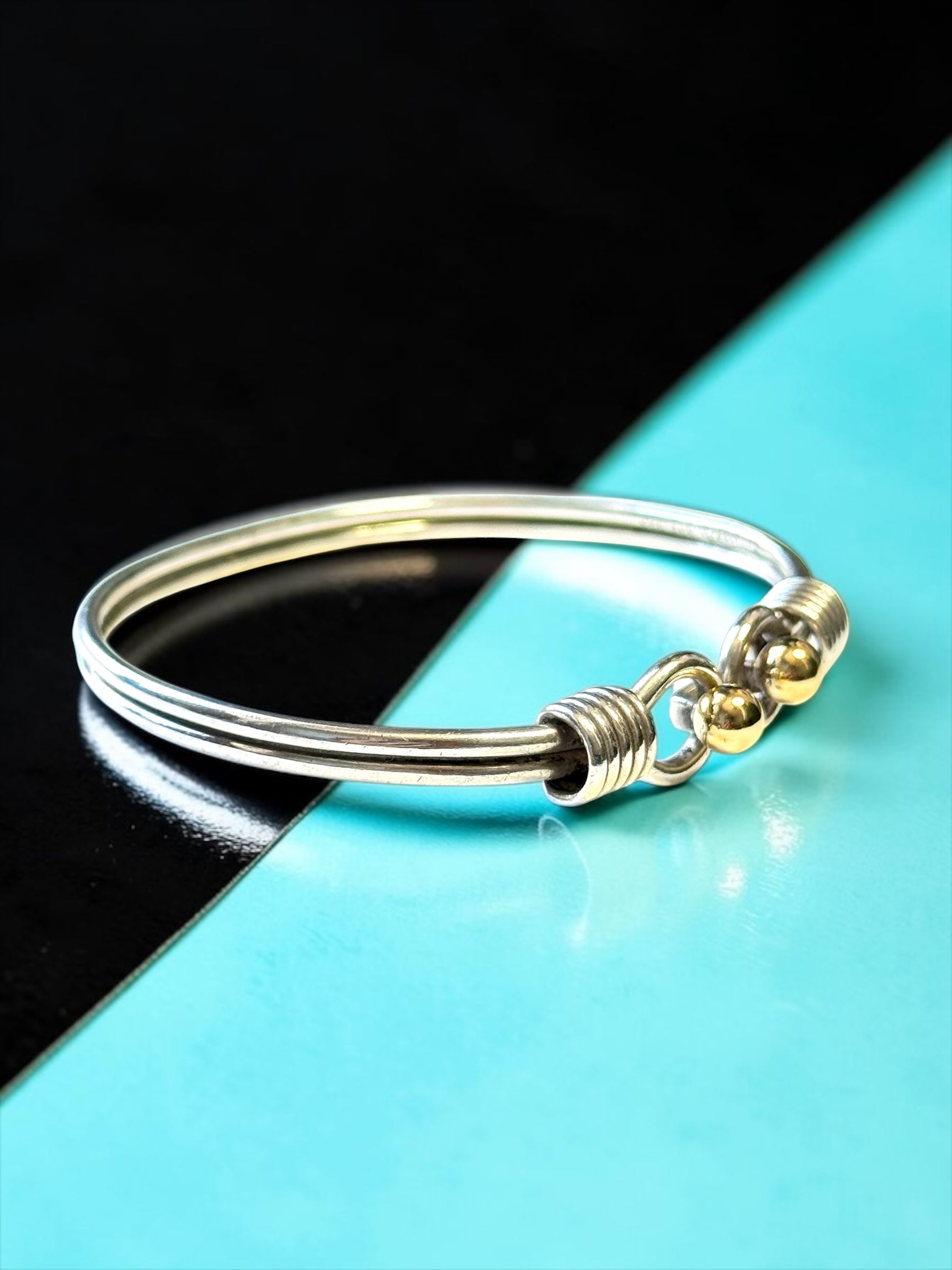 Rare Vintage 7" Tiffany & Co 925 Silver/18kt Gold Hook & Eye Bangle