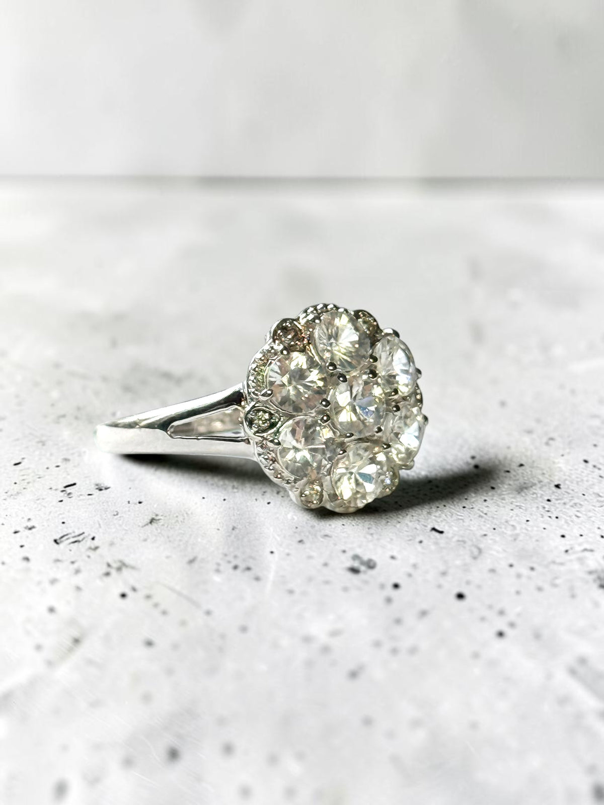 Ratanakiri Zircon 3.17ct Cluster Cocktail Ring 925 Size