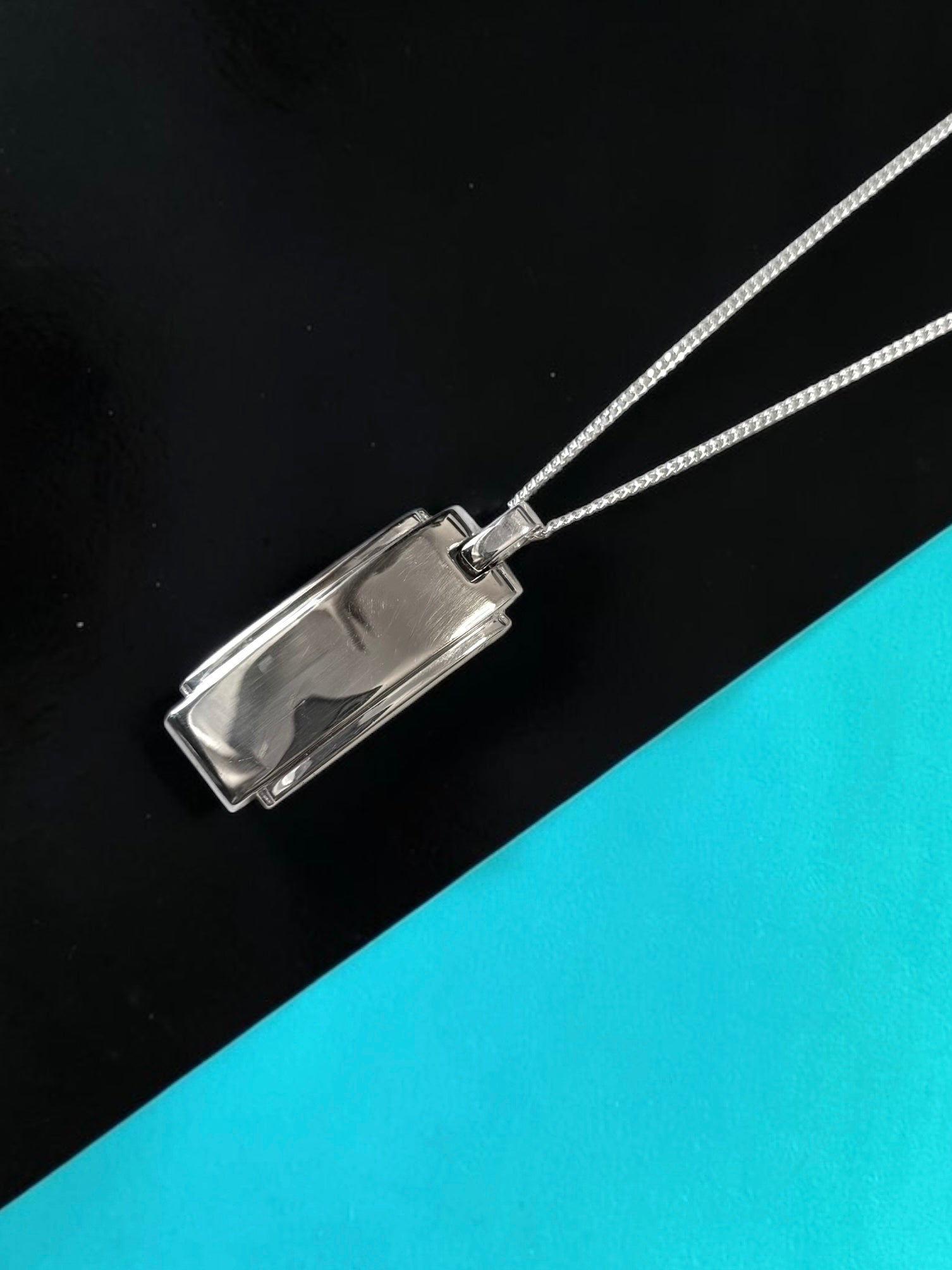 Necklace – The Silver Brooch