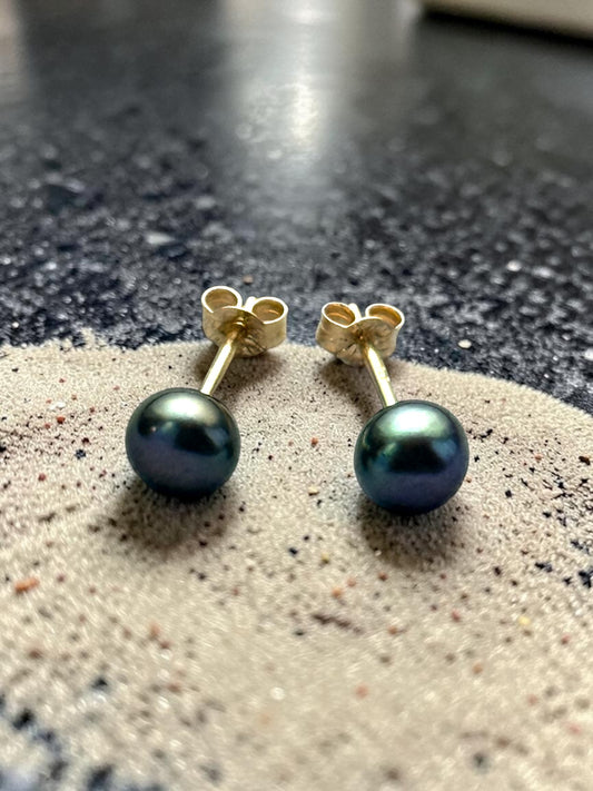 Genuine 5mm Freshwater Peacock Cultured Pearl 9ct Gold Earring Studs 1 Carat Approx