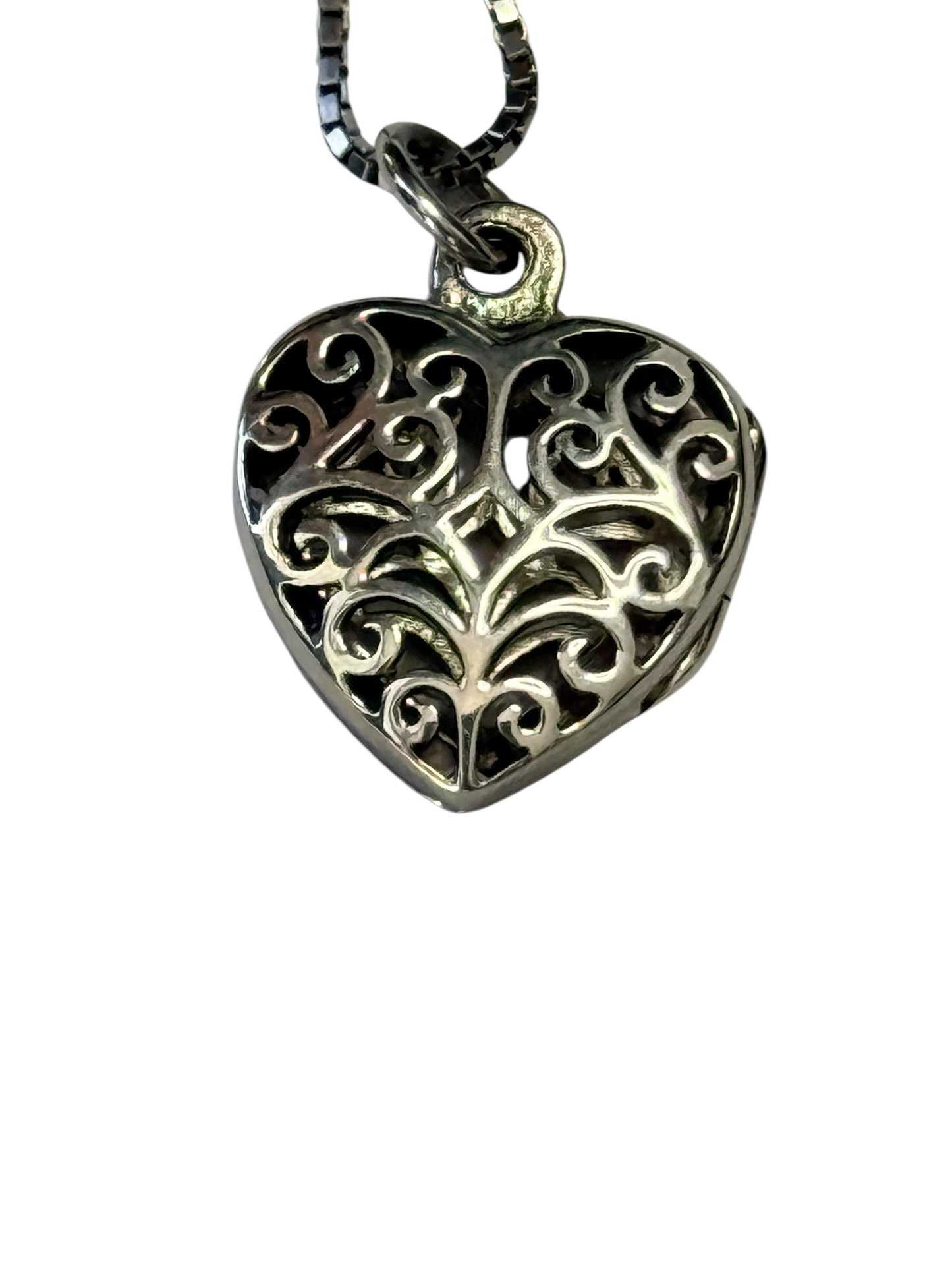 New Filigree Heart Locket & Chain 925 Silver