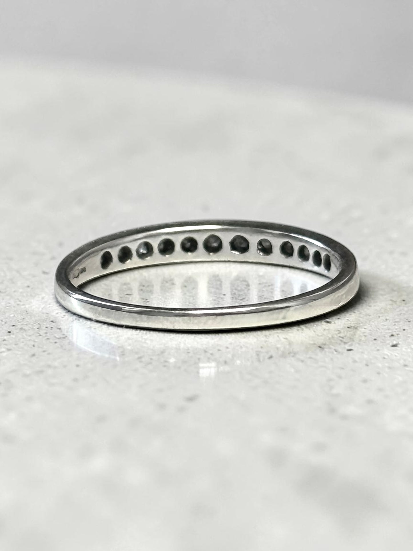 Vintage 0.25ct Diamond White Gold Channel Set Ring Size O