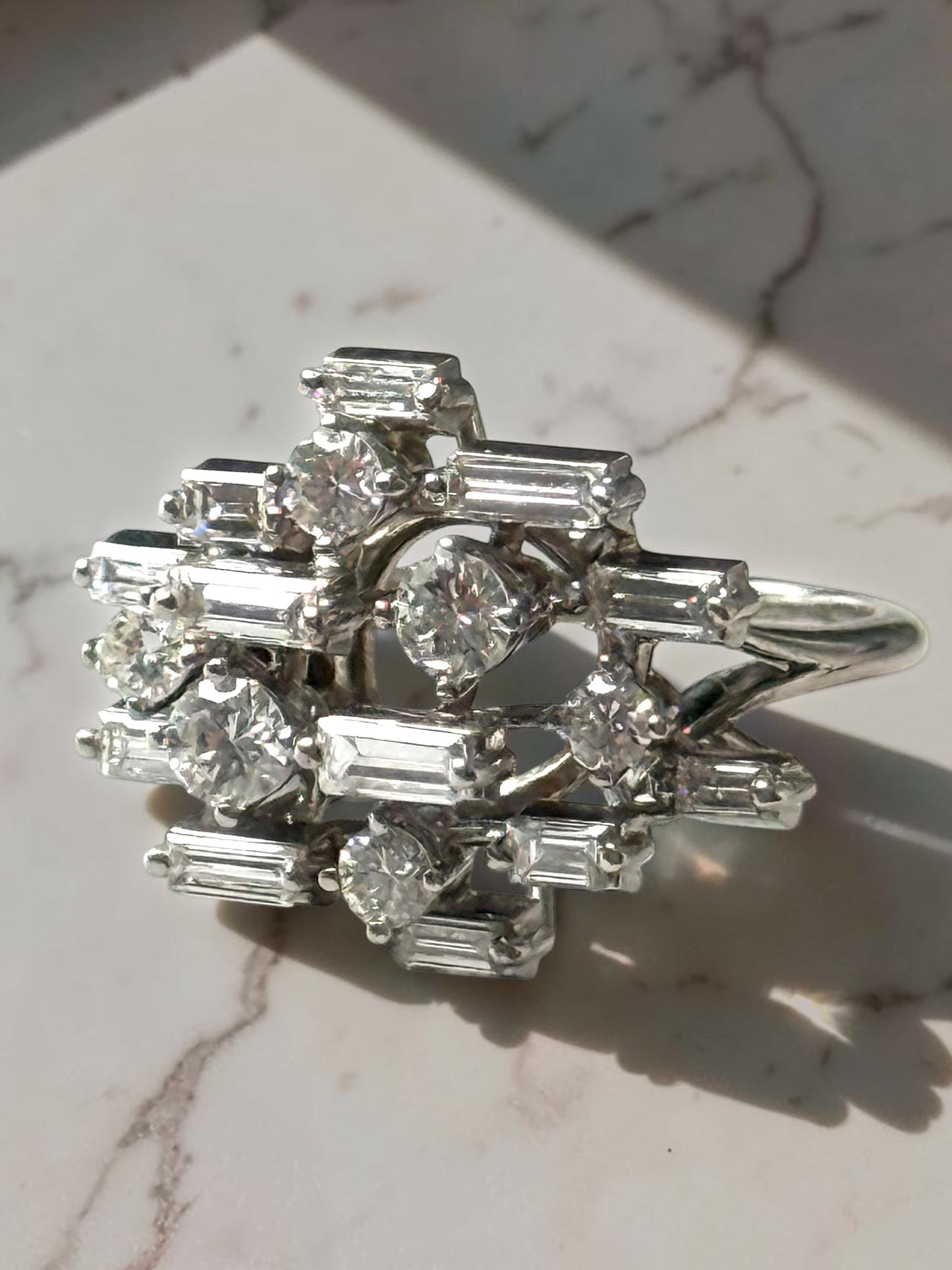 Vintage 18k White Gold Multi Diamond 2.2ct Ring