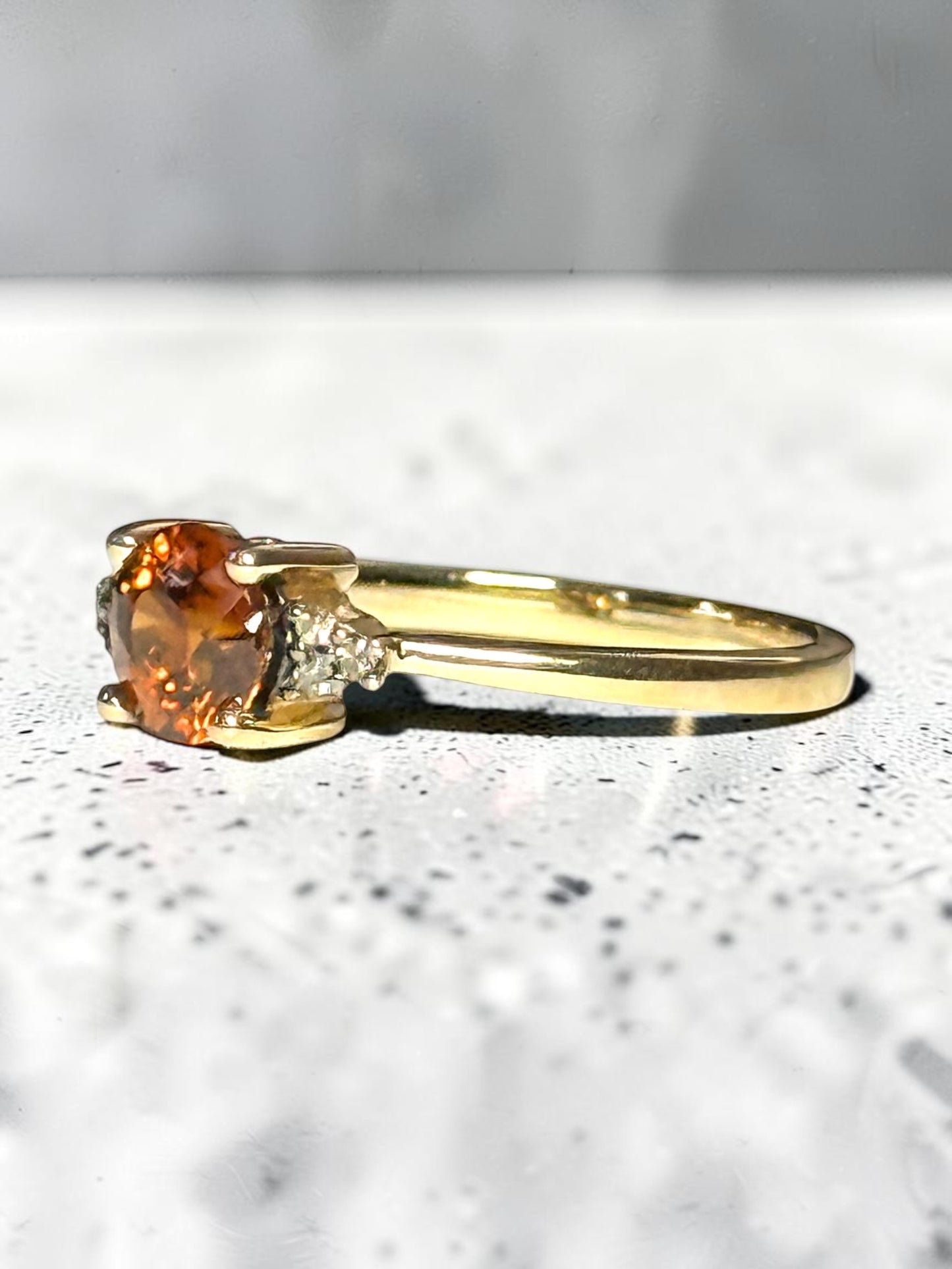 Unusual Cognac Zircon & Champagne Diamond 10k Gold Ring Size J 1/2