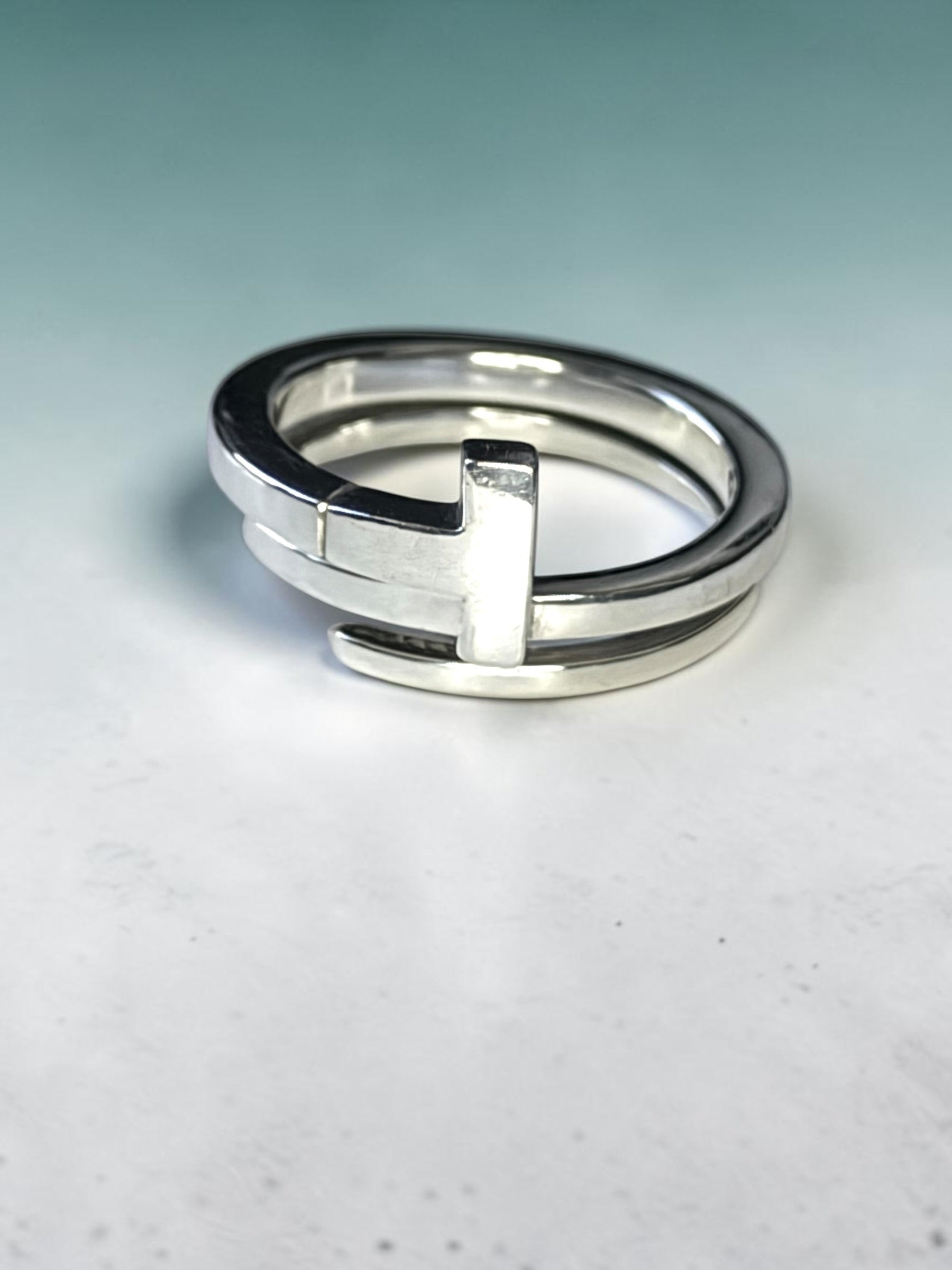 Rarely Available Tiffany & Co. Rare Sterling Silver T Square Wrap Ring size K