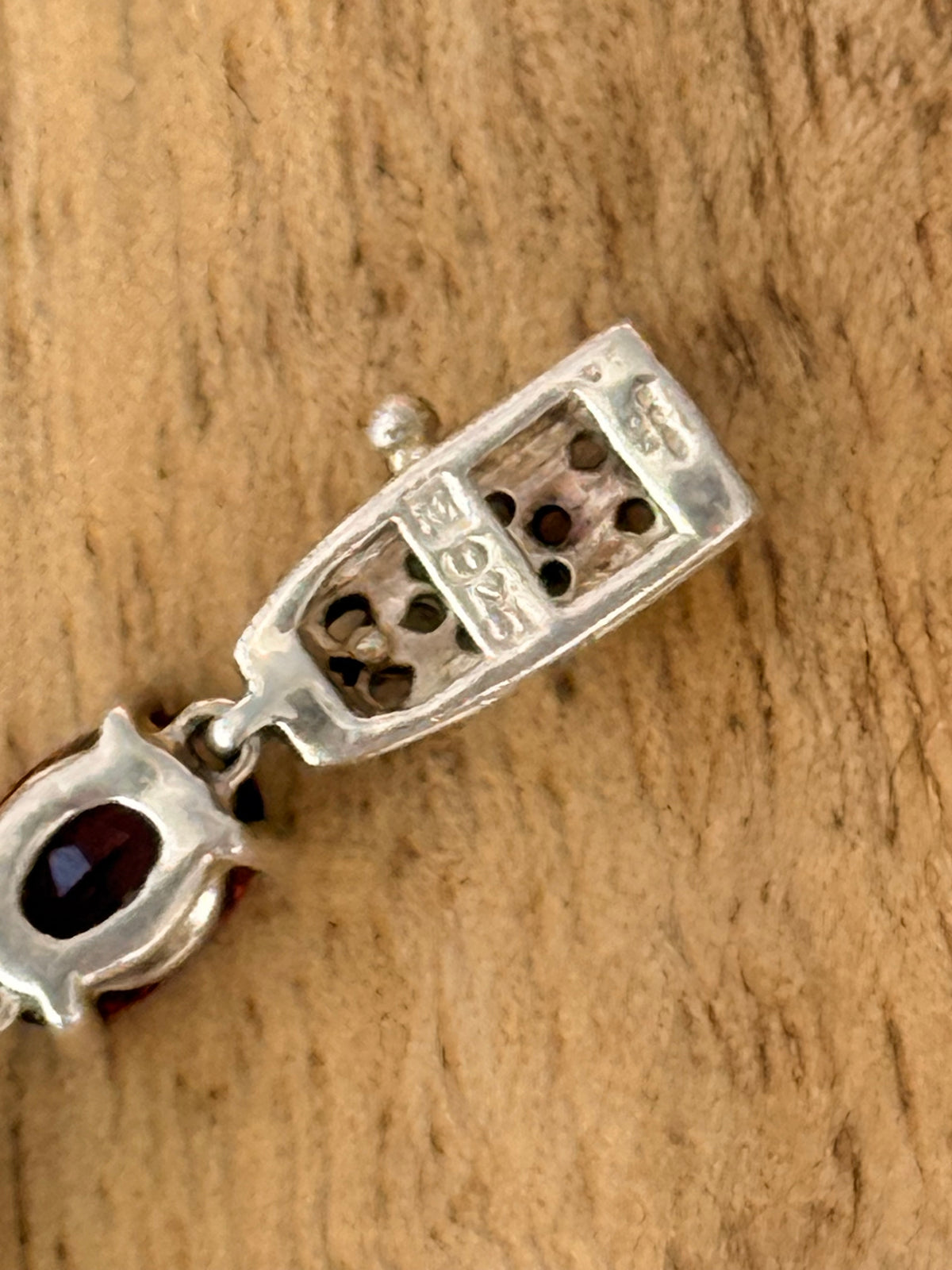 Millennial Tennis Style  925 Silver 5.5ct Garnet Bracelet Size 7 1/2" Hallmarked