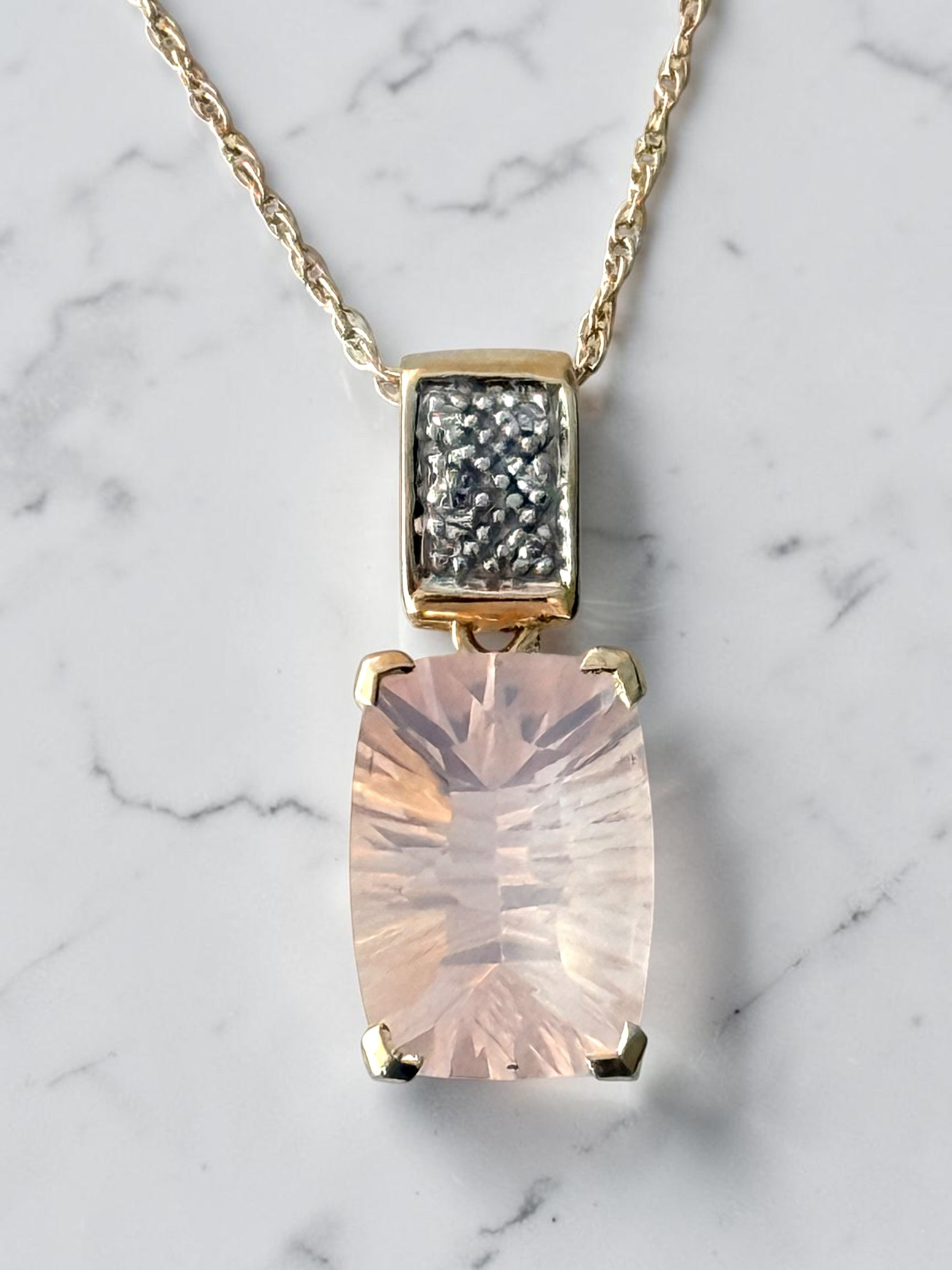 Stunning Gold Framed Diamond & Pink Spinel Pendant
