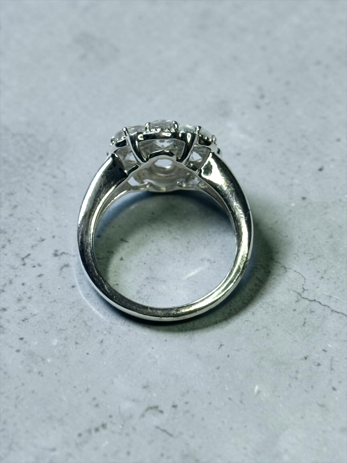 Ratanakiri Zircon 3.17ct Cluster Cocktail Ring 925 Size
