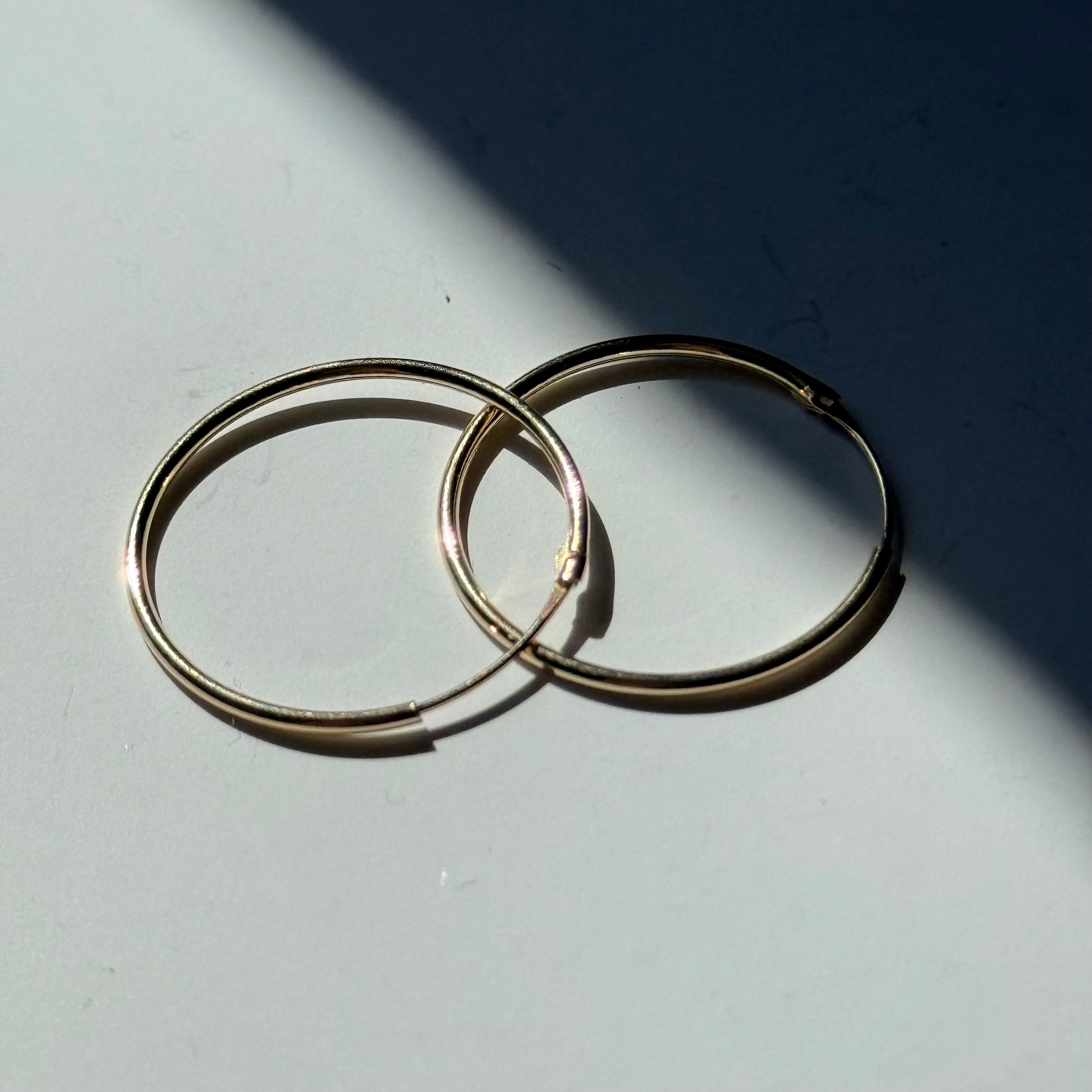 9ct Gold 20mm Hinged Hoop Earrings