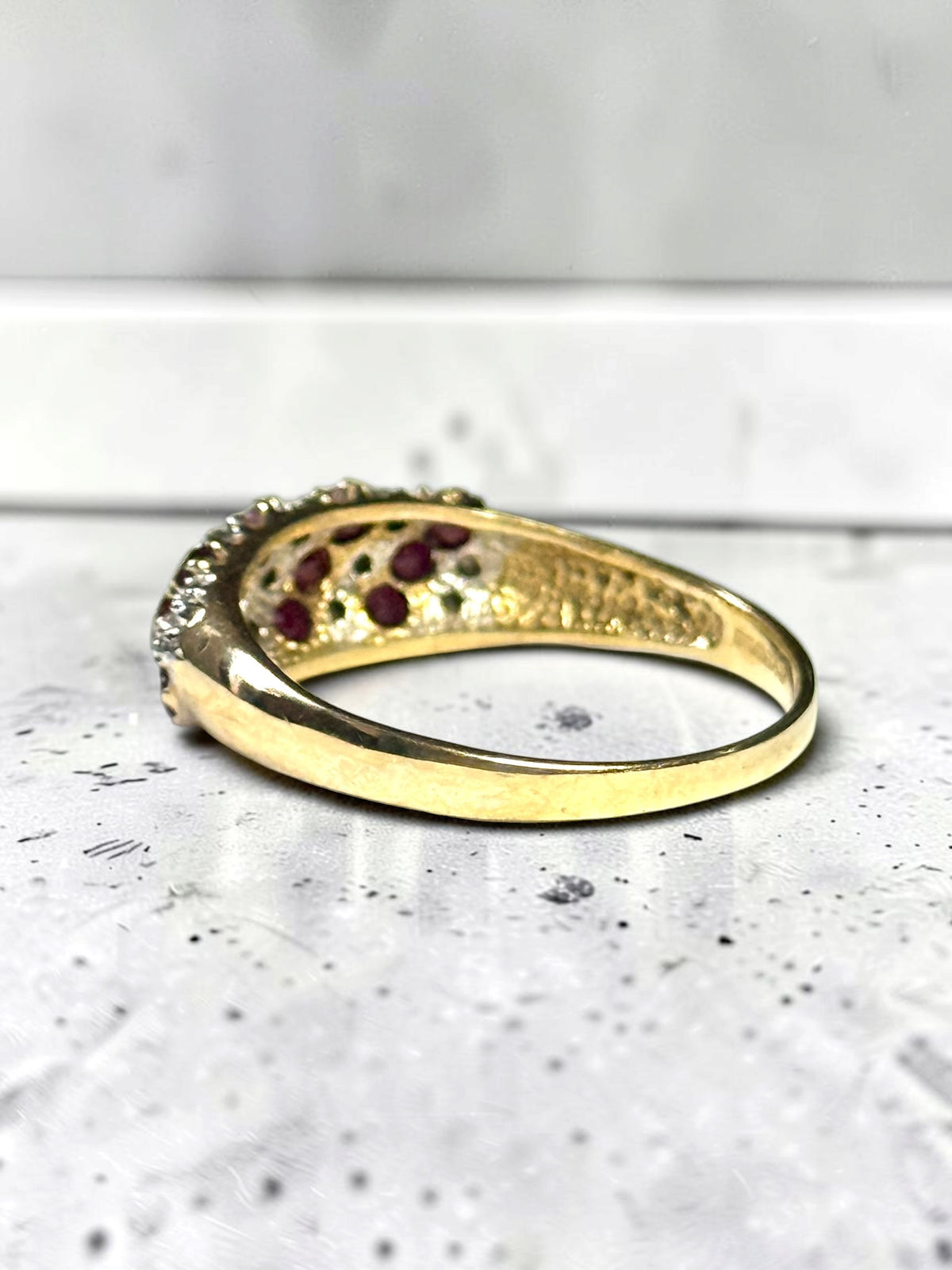 Stunning Vintage 0.42ct Ruby & Diamond Cluster 9k Gold Ring