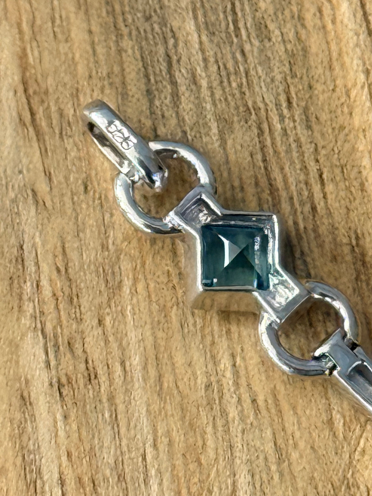 Pretty Lightweight Topaz Oval Link 925 Silver Bracelet 7 1/2"