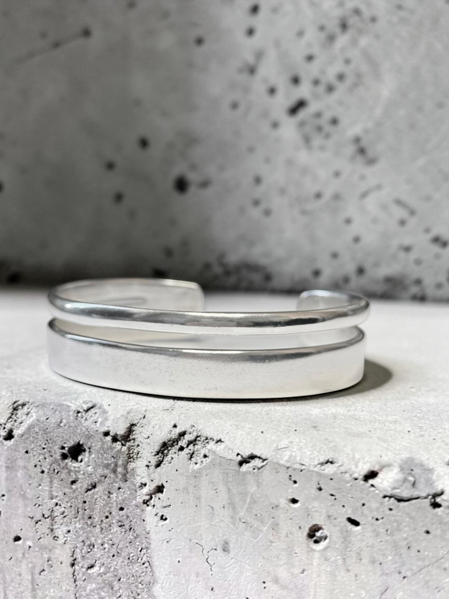 31g Sterling Silver 925 Bangle Size 7 1/2 " Adjustable