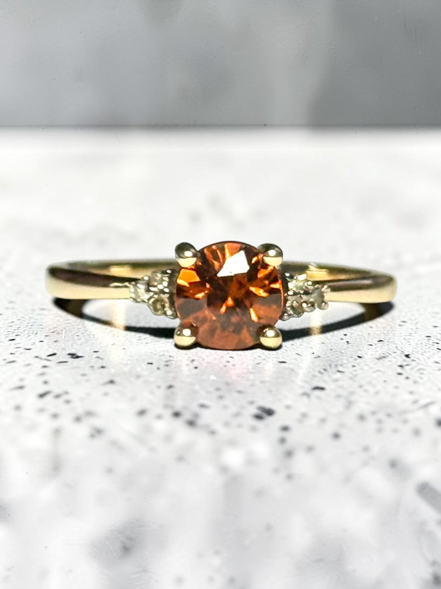 Unusual Cognac Zircon & Champagne Diamond 10k Gold Ring Size J 1/2