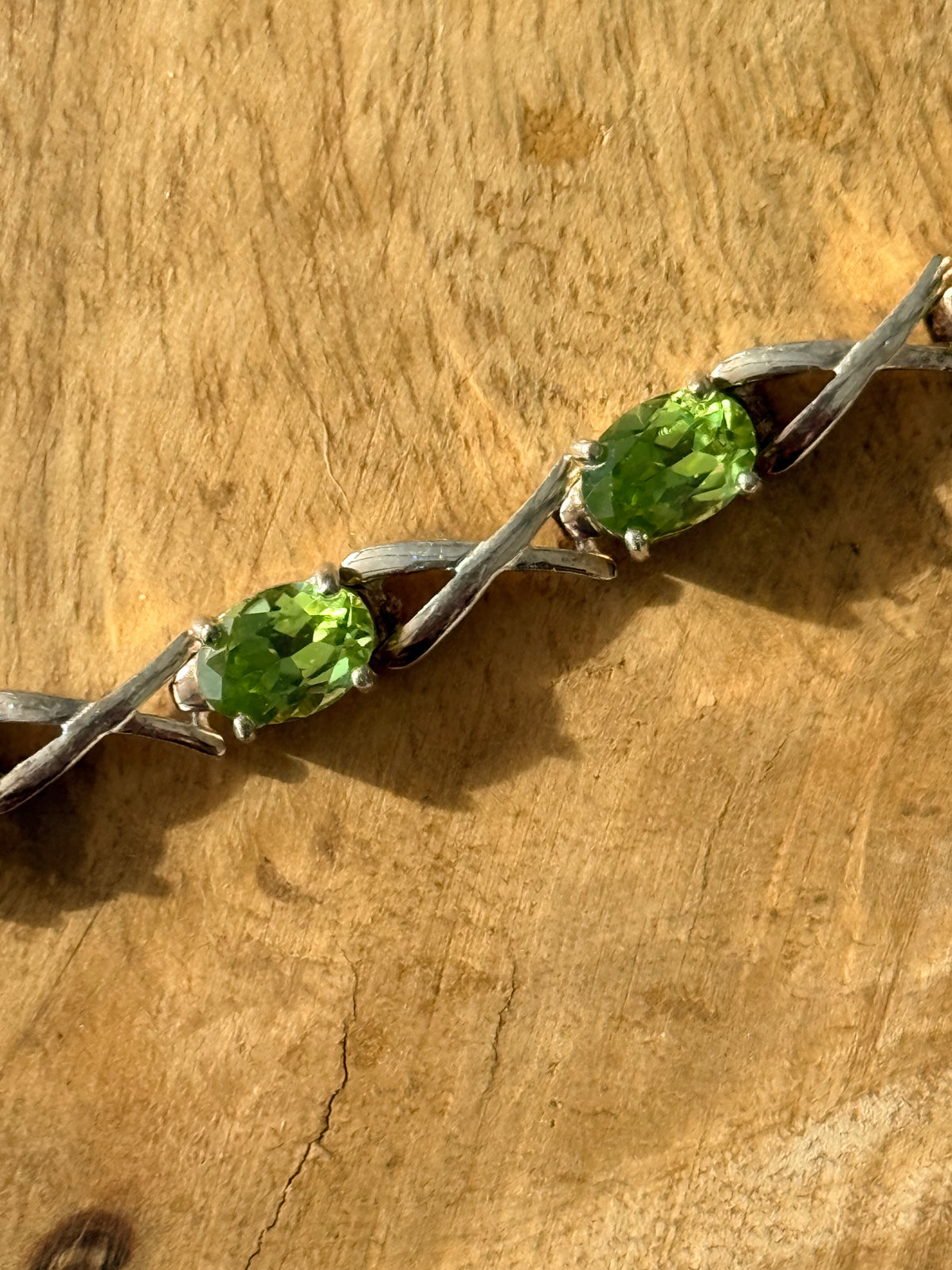 Gorgeous 8ct Peridot 925 Kiss Tennis Silver Bracelet 7 1/4"