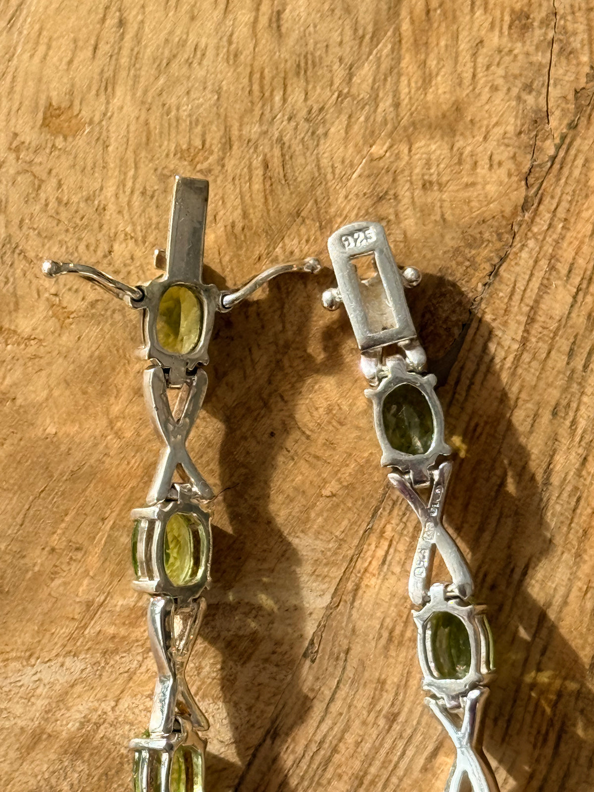Gorgeous 8ct Peridot 925 Kiss Tennis Silver Bracelet 7 1/4"