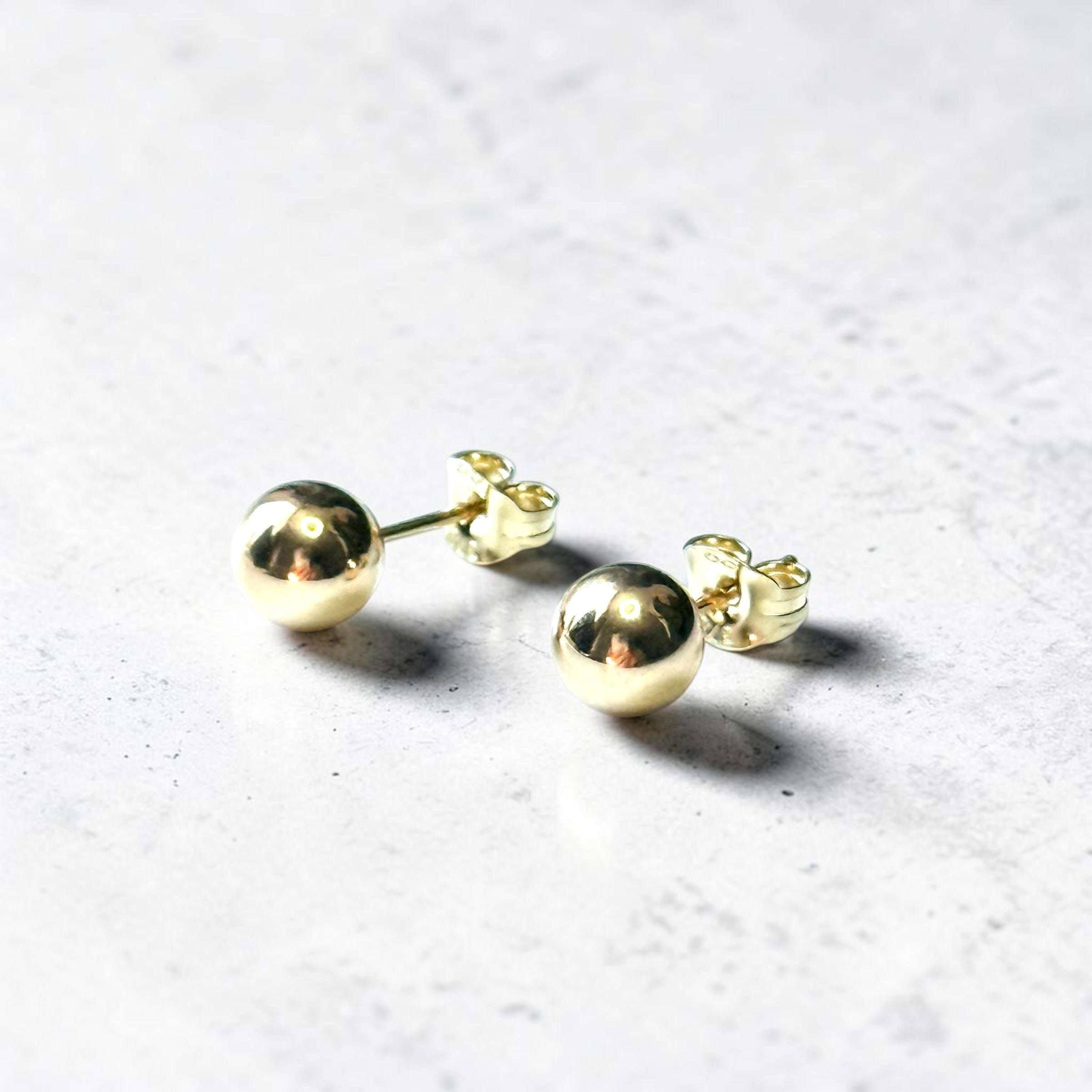 Solid 9ct Gold Ball Studs 6mm