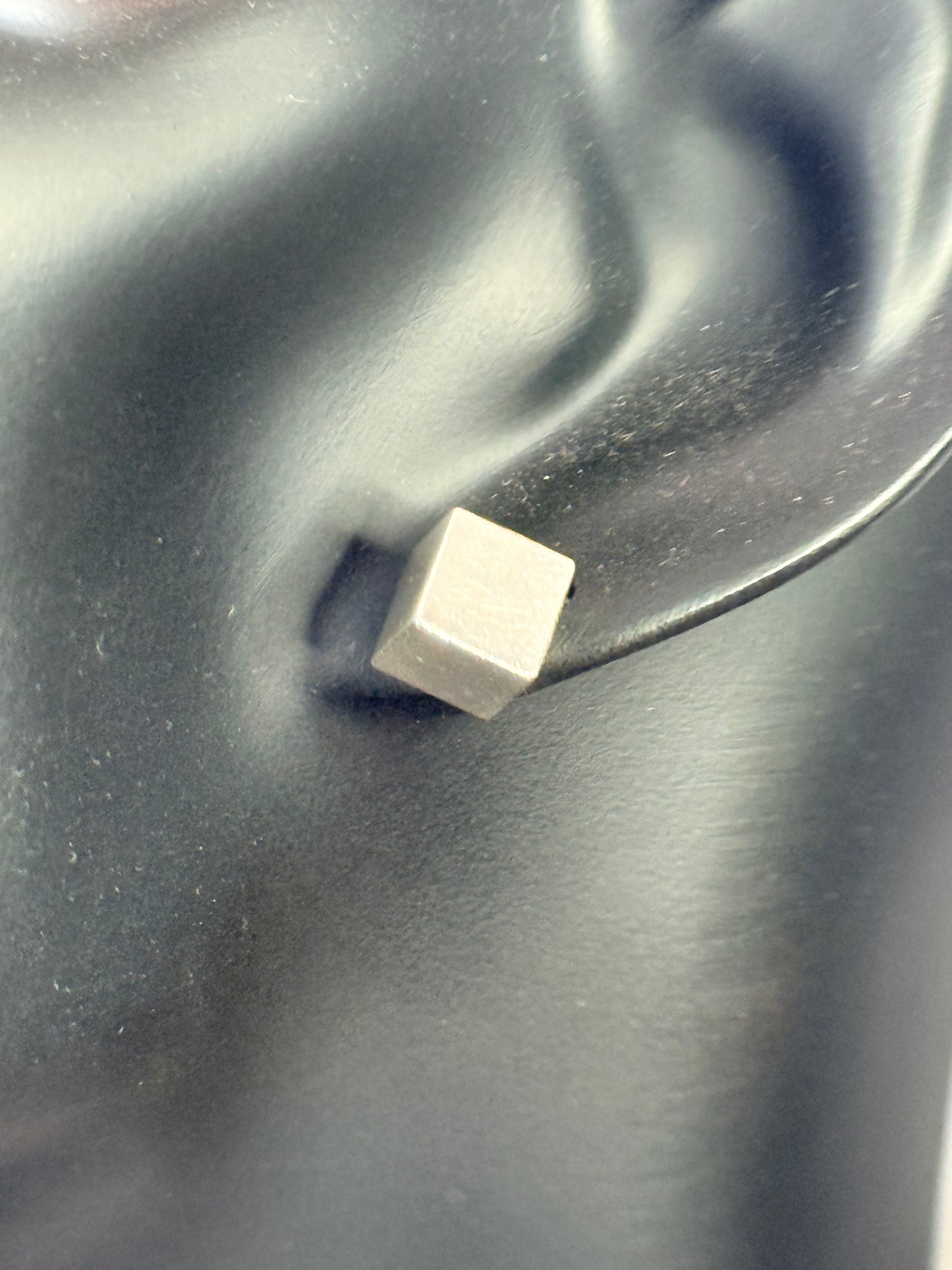 Rare Frank Gehry Tiffany &amp; Co Cube Earrings 925 Silver