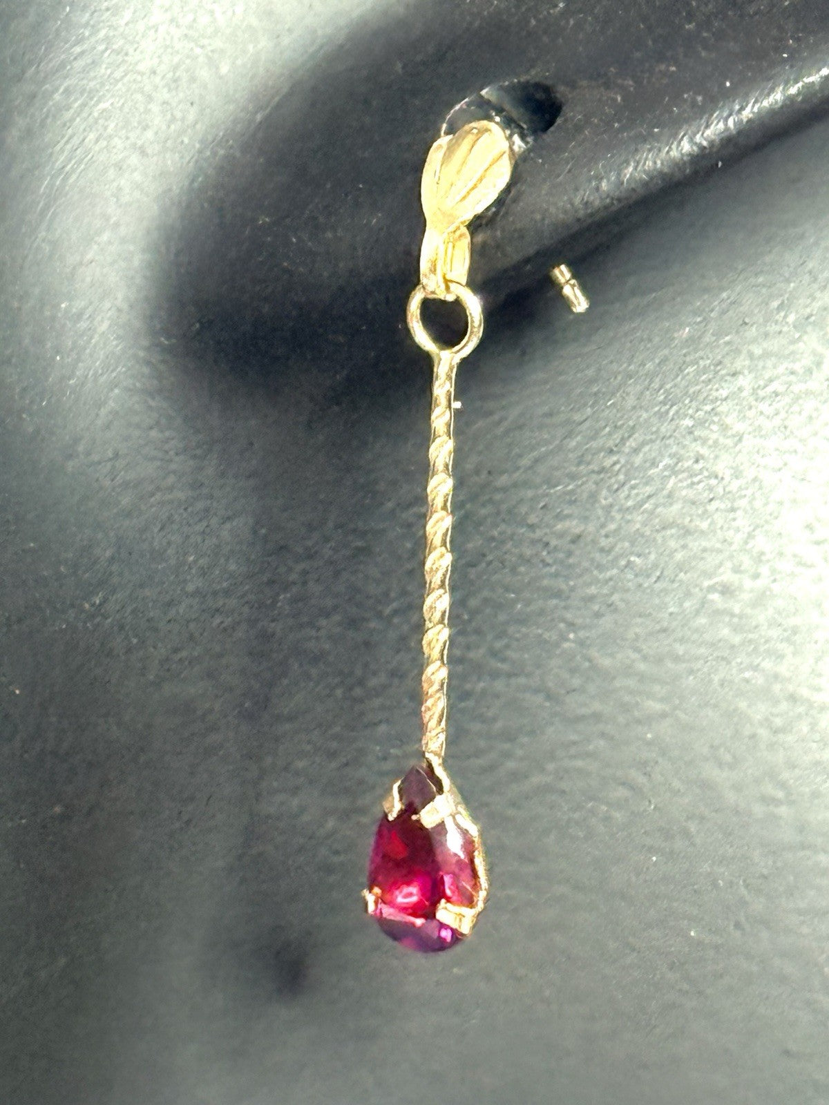 Eye-catching Rhodolite Garnet Gold Drop Earrings