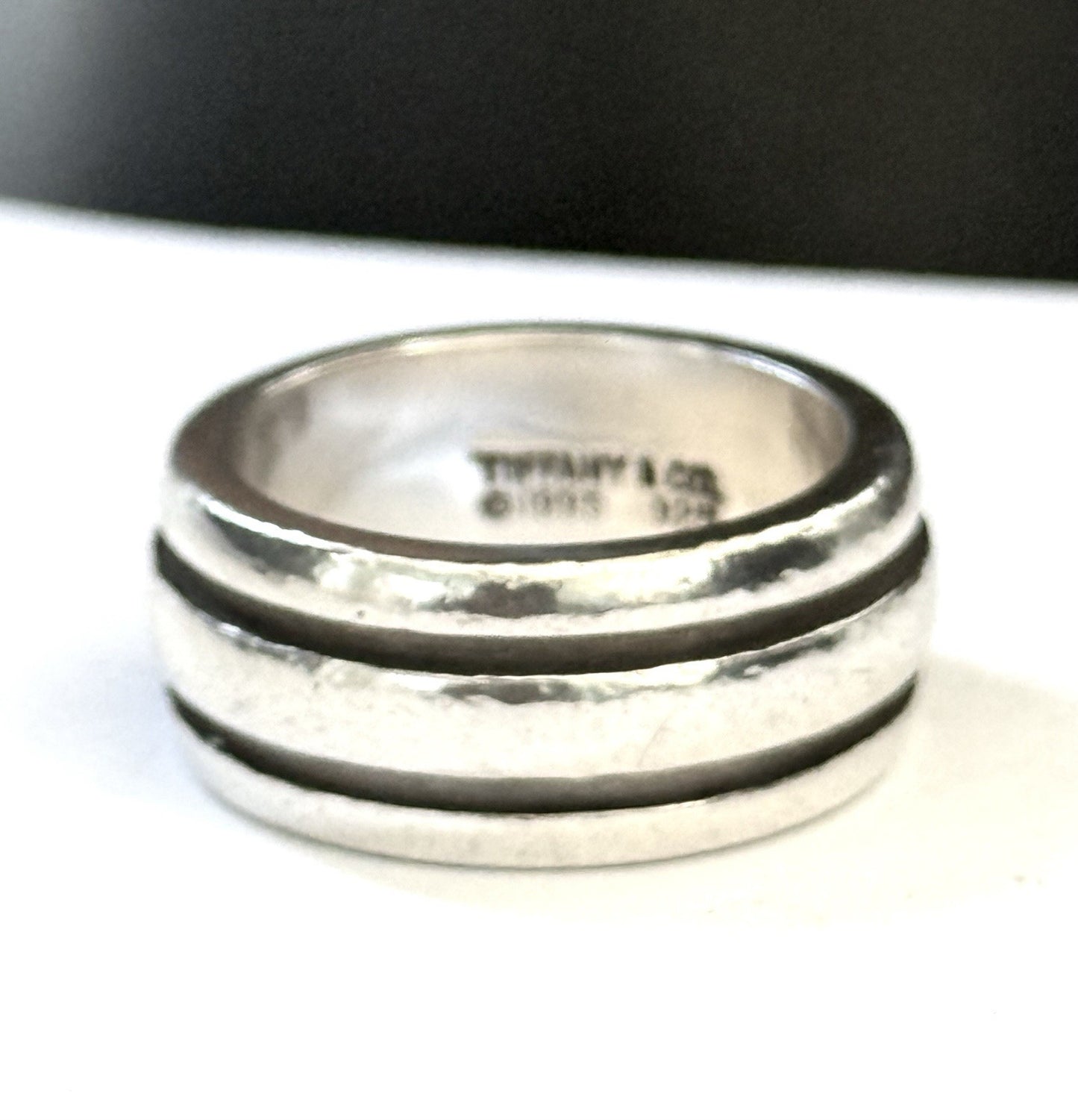 Vintage Tiffany and Co Atlas Groove Ring Size M 1/2