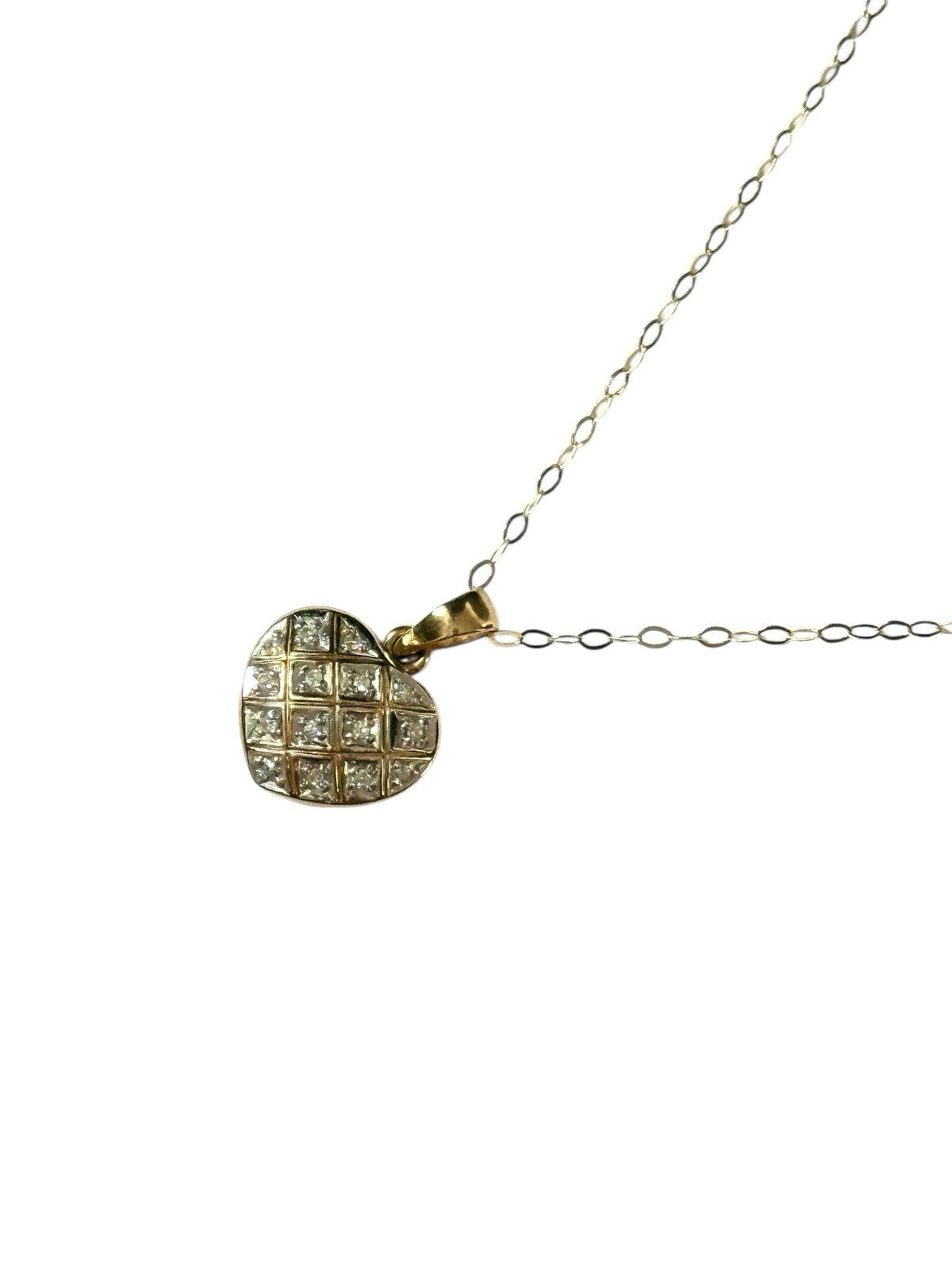 15 Diamond Heart Gold Pendant & Chain